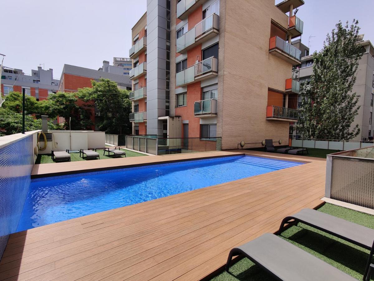 Magnificent Apartment Close To The Beach Sant Adrià de Besòs Exterior foto